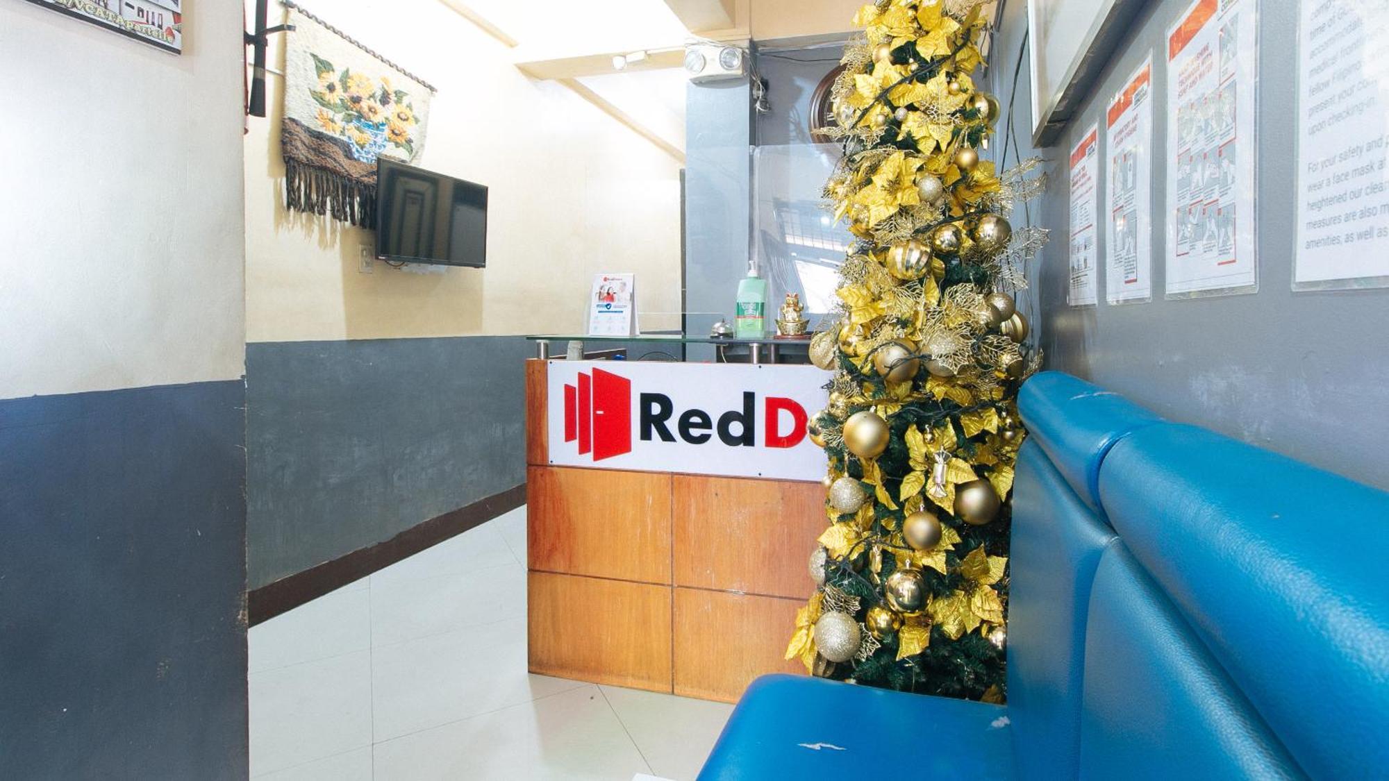 Reddoorz At V-Cat Apartelle Sampaloc Manilla Buitenkant foto